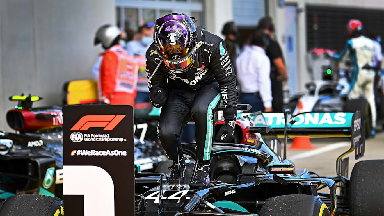 SPIELBERG, AUSTRIA - JULY 12: Lewis Hamilton of Great Britain and Mercedes GP celebrates in parc ferme after winning the Formula One Grand Prix of Styria at Red Bull Ring on July 12, 2020 in Spielberg, Austria. (Photo by Clive Mason - Formula 1/Formula 1 via Getty Images)