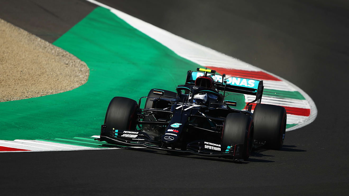 SCARPERIA, ITALY - SEPTEMBER 12: Valtteri Bottas of Finland driving the (77) Mercedes AMG Petronas F1 Team Mercedes W11 on track during qualifying for the F1 Grand Prix of Tuscany at Mugello Circuit on September 12, 2020 in Scarperia, Italy. (Photo by Bryn Lennon/Getty Images)