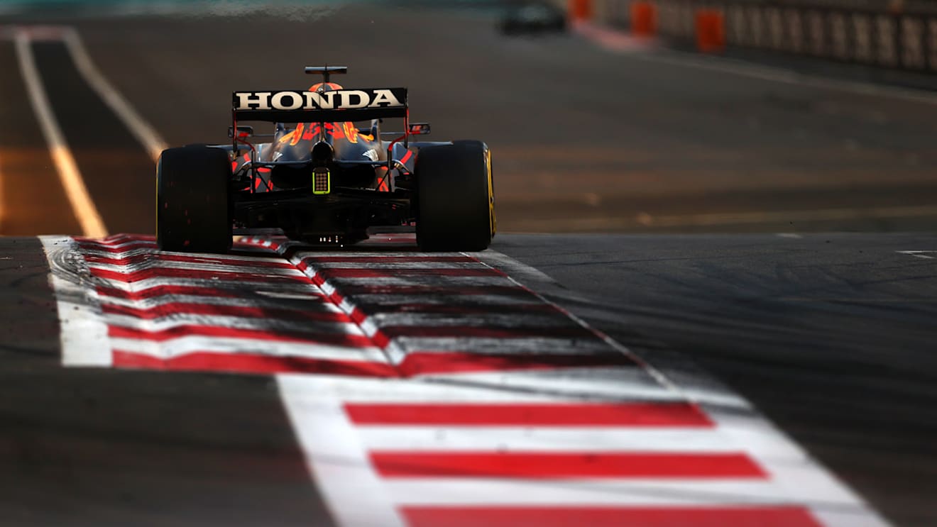 ABU DHABI, UNITED ARAB EMIRATES - DECEMBER 10:Max Verstappen of the Netherlands driving the (33) Red Bull Racing RB16B Honda  during practice ahead of the F1 Grand Prix of Abu Dhabi at Yas Marina Circuit on December 10, 2021 in Abu Dhabi, United Arab Emirates. (Photo by Dan Istitene - Formula 1/Formula 1 via Getty Images)