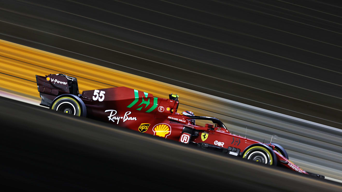 BAHRAIN, BAHRAIN - MARCH 28: Carlos Sainz of Spain driving the (55) Scuderia Ferrari SF21 on track during the F1 Grand Prix of Bahrain at Bahrain International Circuit on March 28, 2021 in Bahrain, Bahrain. (Photo by Lars Baron/Getty Images)