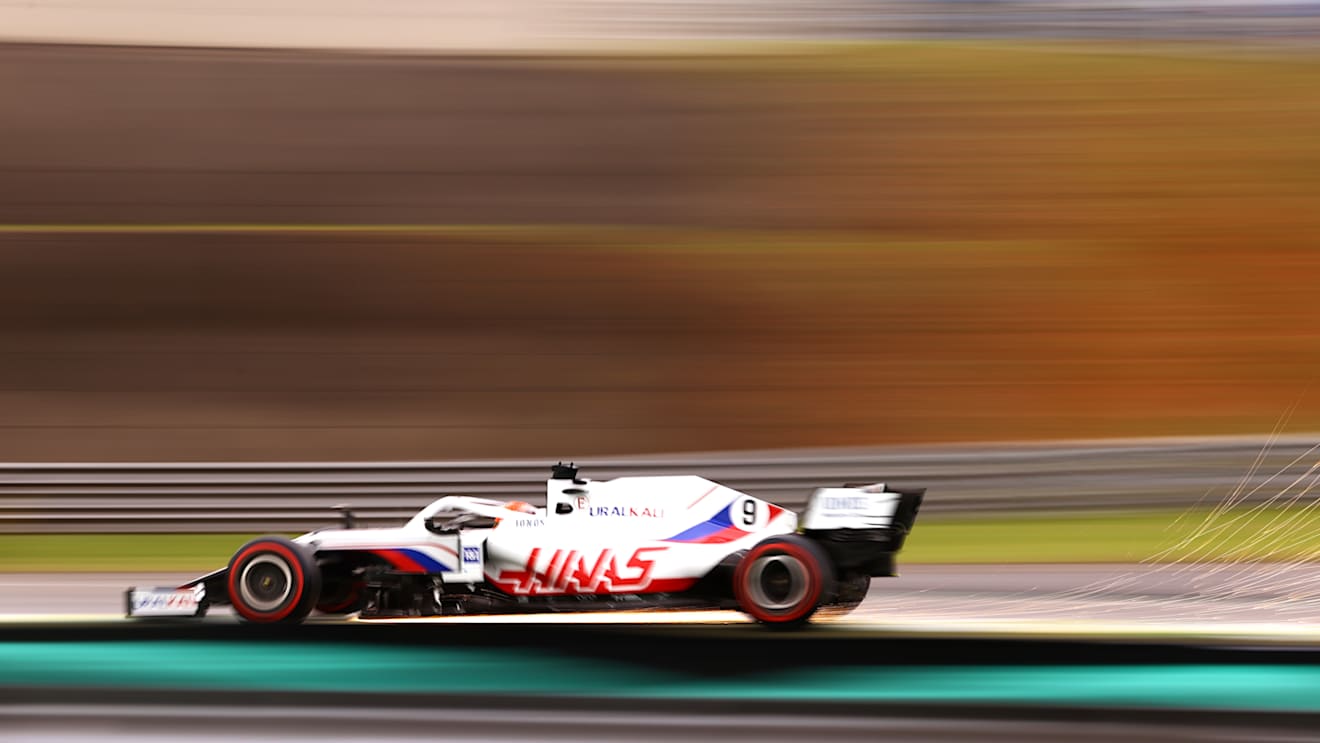 SAO PAULO, BRAZIL - NOVEMBER 12: Nikita Mazepin of Russia driving the (9) Haas F1 Team VF-21 Ferrari during qualifying ahead of the F1 Grand Prix of Brazil at Autodromo Jose Carlos Pace on November 12, 2021 in Sao Paulo, Brazil. (Photo by Bryn Lennon - Formula 1/Formula 1 via Getty Images)