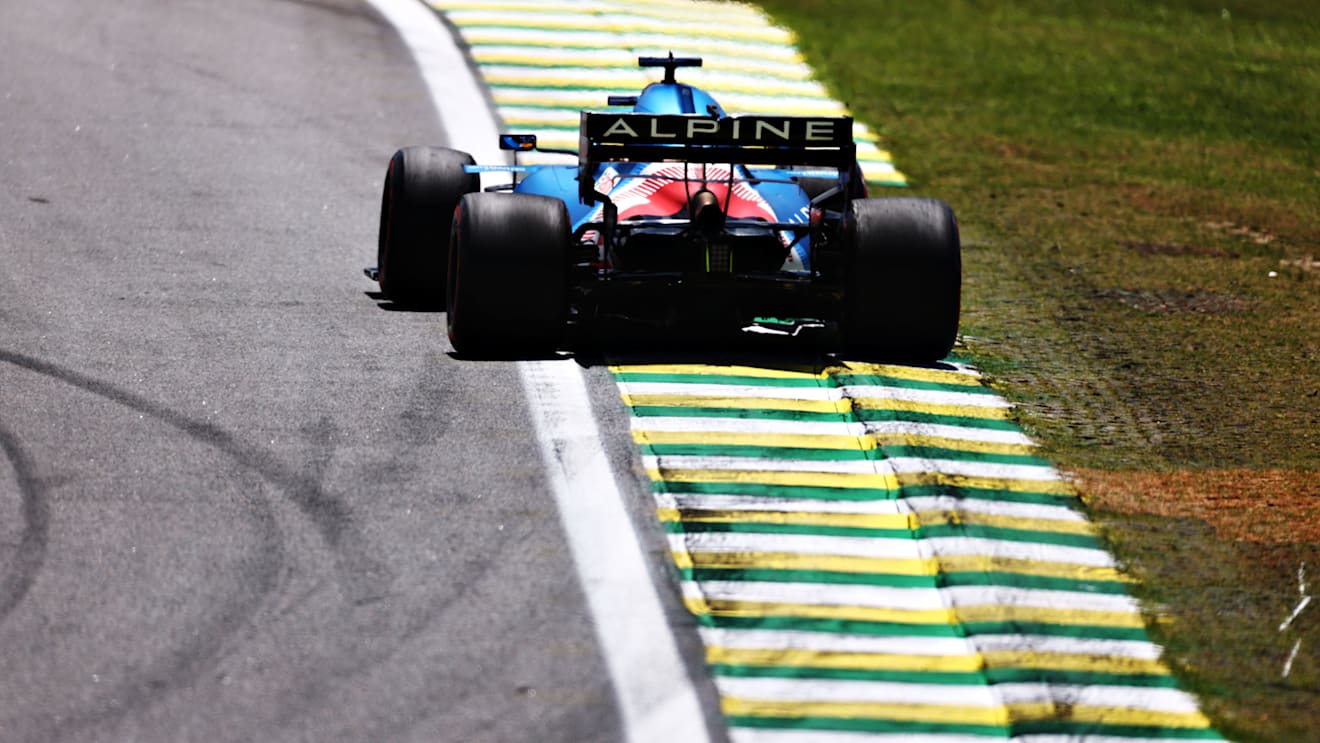SAO PAULO, BRAZIL - NOVEMBER 13: Fernando Alonso of Spain driving the (14) Alpine A521 Renault during practice ahead of the F1 Grand Prix of Brazil at Autodromo Jose Carlos Pace on November 13, 2021 in Sao Paulo, Brazil. (Photo by Mark Thompson/Getty Images)