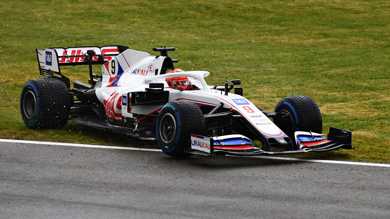 IMOLA, ITALY - APRIL 18: Nikita Mazepin of Russia driving the (9) Haas F1 Team VF-21 Ferrari runs wide during the F1 Grand Prix of Emilia Romagna at Autodromo Enzo e Dino Ferrari on April 18, 2021 in Imola, Italy. (Photo by Clive Mason - Formula 1/Formula 1 via Getty Images)