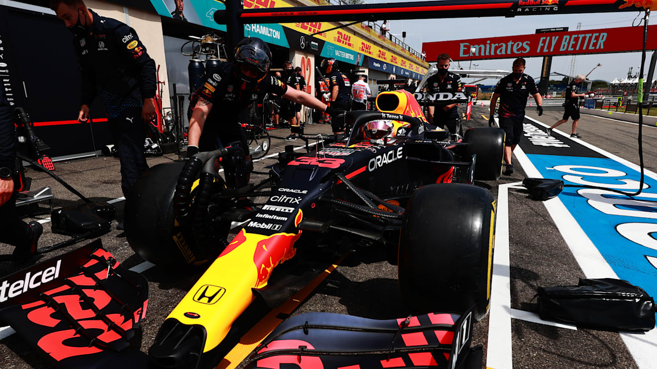 LE CASTELLET, FRANCE - JUNE 18: Max Verstappen of the Netherlands driving the (33) Red Bull Racing RB16B Honda is pushed back into the garage during practice ahead of the F1 Grand Prix of France at Circuit Paul Ricard on June 18, 2021 in Le Castellet, France. (Photo by Mark Thompson/Getty Images)