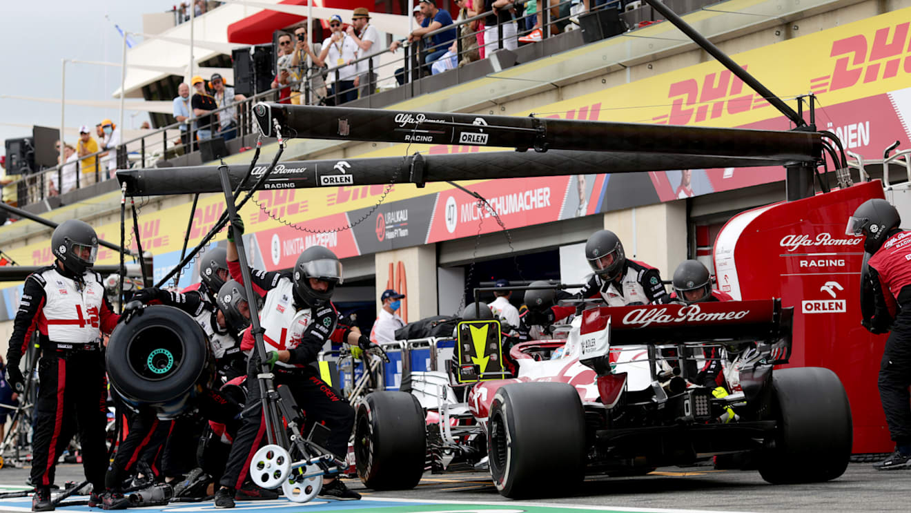 LE CASTELLET, FRANCE - JUNE 20: Kimi Raikkonen of Finland driving the (7) Alfa Romeo Racing C41 Ferrari comes in for a tyre change during the F1 Grand Prix of France at Circuit Paul Ricard on June 20, 2021 in Le Castellet, France. (Photo by Peter Fox/Getty Images)