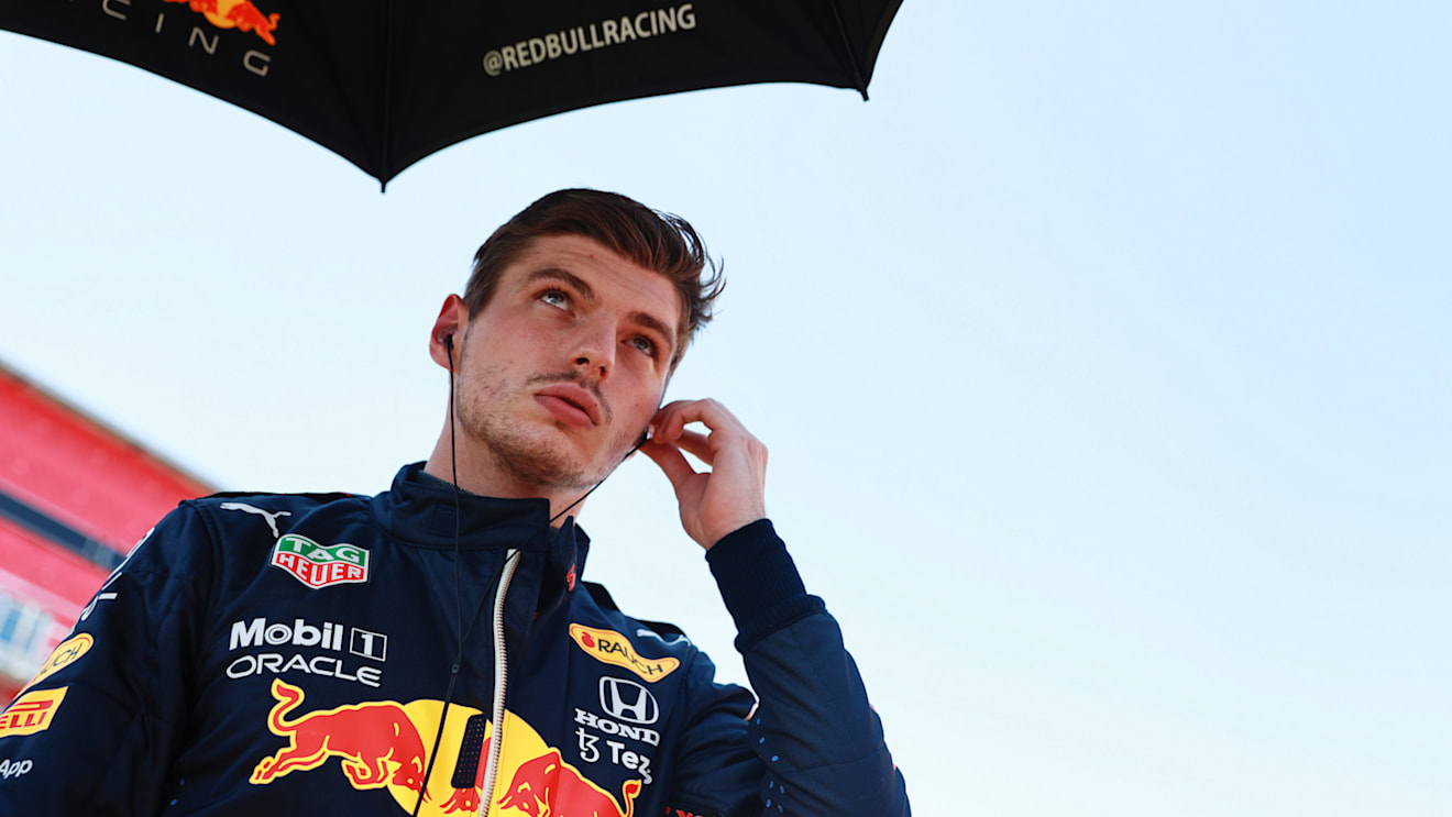 NORTHAMPTON, ENGLAND - JULY 18: Max Verstappen of Netherlands and Red Bull Racing prepares to drive on the grid before the F1 Grand Prix of Great Britain at Silverstone on July 18, 2021 in Northampton, England. (Photo by Mark Thompson/Getty Images)