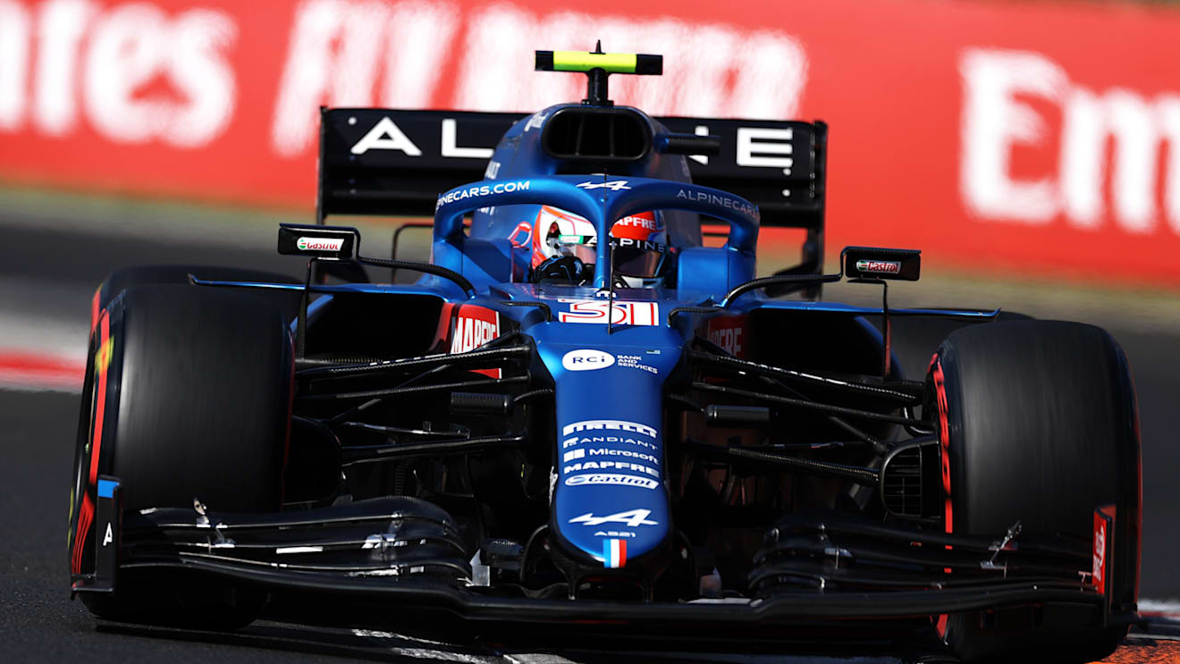 BUDAPEST, HUNGARY - JULY 31: Esteban Ocon of France driving the (31) Alpine A521 Renault during qualifying ahead of the F1 Grand Prix of Hungary at Hungaroring on July 31, 2021 in Budapest, Hungary. (Photo by Lars Baron/Getty Images)