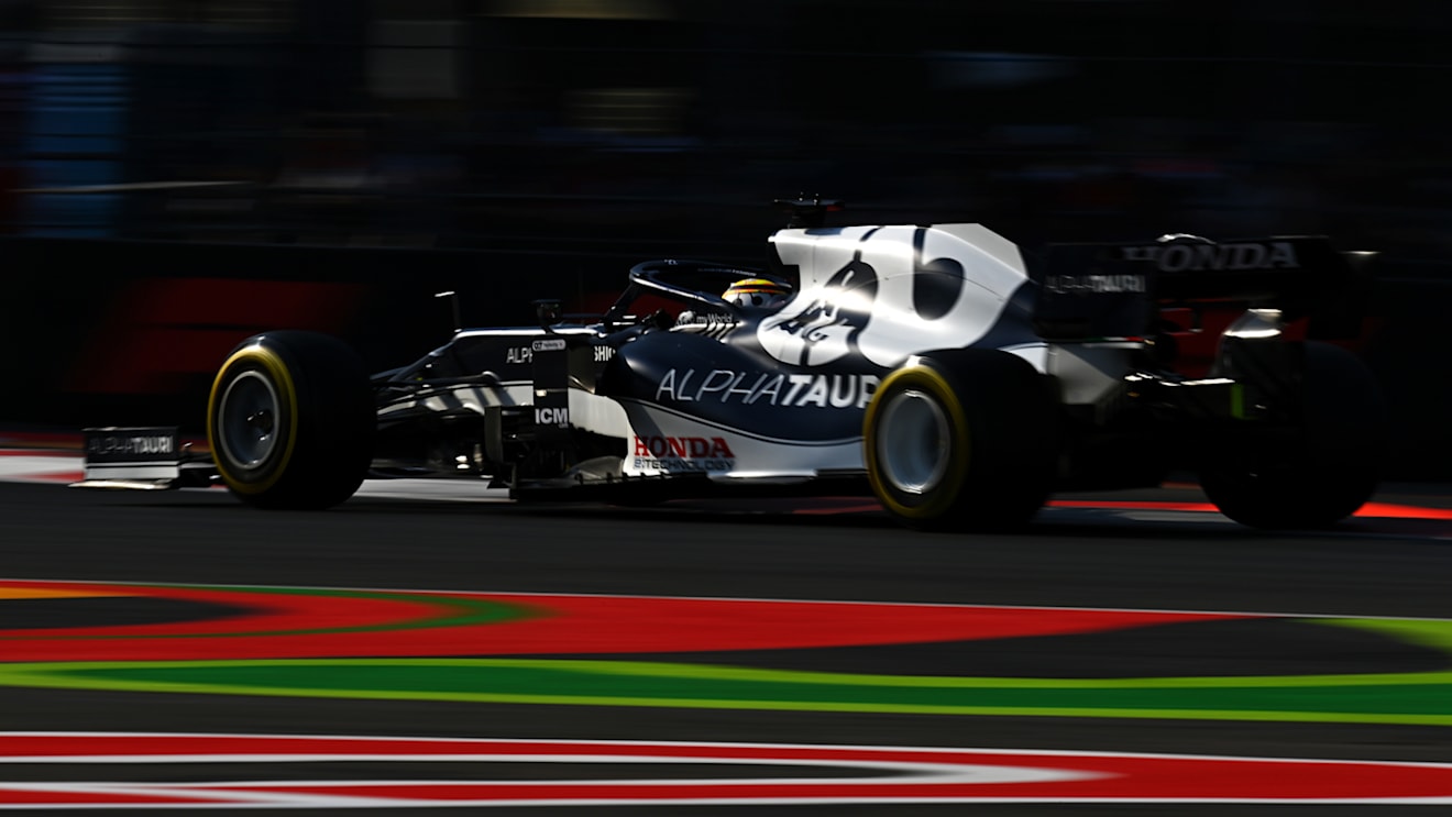 MEXICO CITY, MEXICO - NOVEMBER 05: Yuki Tsunoda of Japan driving the (22) Scuderia AlphaTauri AT02 Honda during practice ahead of the F1 Grand Prix of Mexico at Autodromo Hermanos Rodriguez on November 05, 2021 in Mexico City, Mexico. (Photo by Clive Mason/Getty Images)