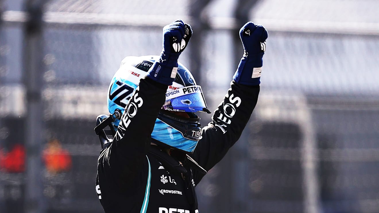 MEXICO CITY, MEXICO - NOVEMBER 06: Pole position qualifier Valtteri Bottas of Finland and Mercedes GP celebrates in parc ferme during qualifying ahead of the F1 Grand Prix of Mexico at Autodromo Hermanos Rodriguez on November 06, 2021 in Mexico City, Mexico. (Photo by Lars Baron/Getty Images)