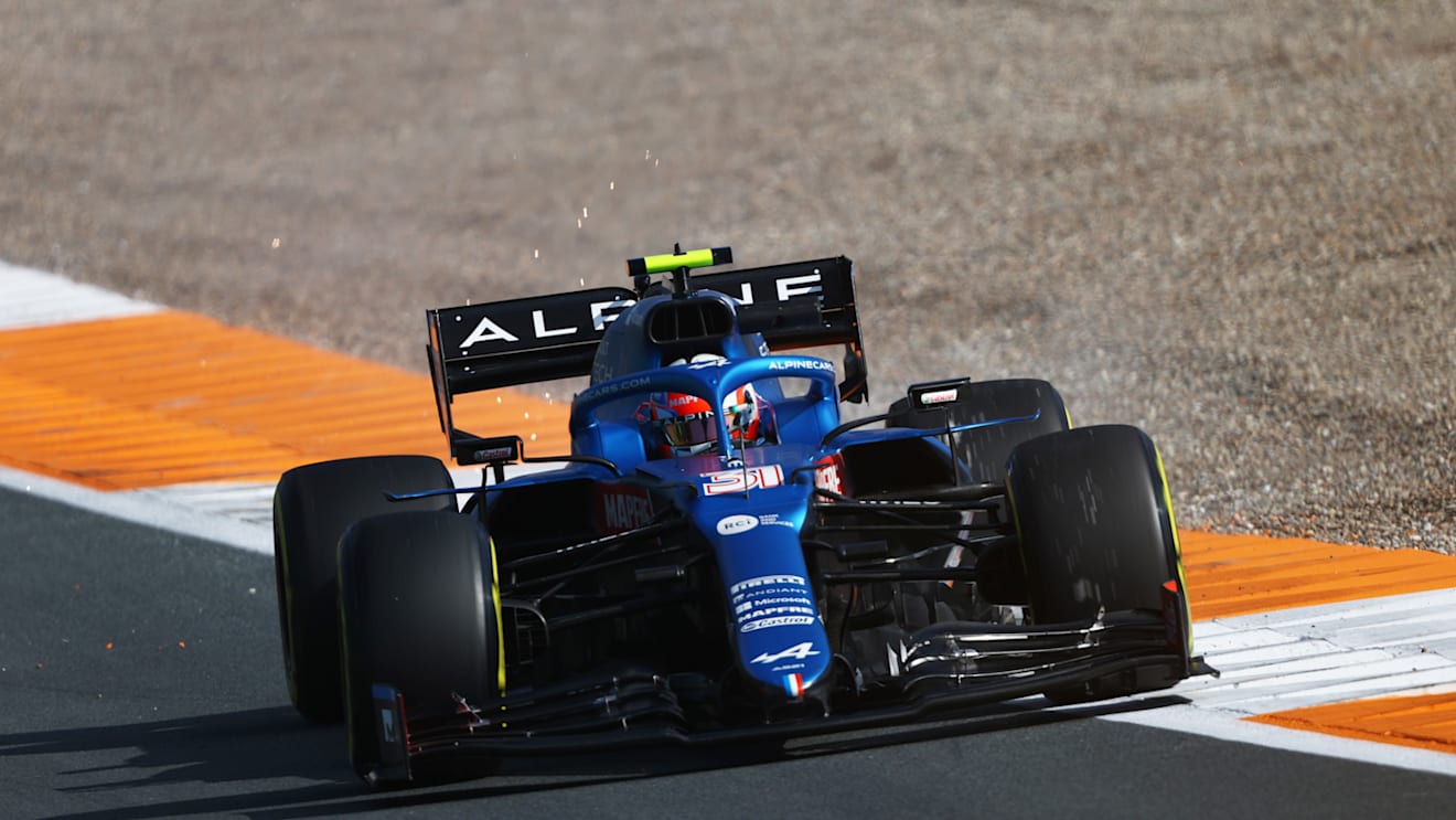 ZANDVOORT, NETHERLANDS - SEPTEMBER 03: Esteban Ocon of France driving the (31) Alpine A521 Renault during practice ahead of the F1 Grand Prix of The Netherlands at Circuit Zandvoort on September 03, 2021 in Zandvoort, Netherlands. (Photo by Bryn Lennon/Getty Images)