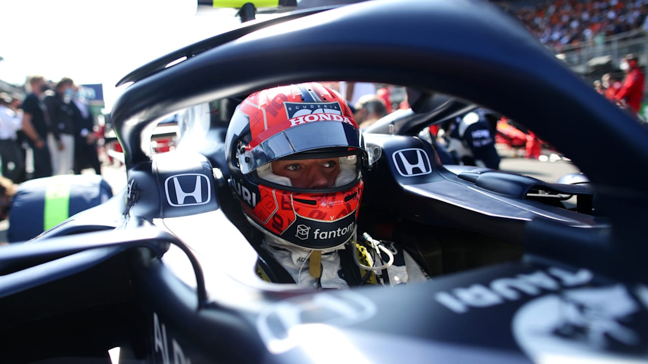 ZANDVOORT, NETHERLANDS - SEPTEMBER 05: Pierre Gasly of France and Scuderia AlphaTauri prepares to drive on the grid ahead of the F1 Grand Prix of The Netherlands at Circuit Zandvoort on September 05, 2021 in Zandvoort, Netherlands. (Photo by Peter Fox/Getty Images)