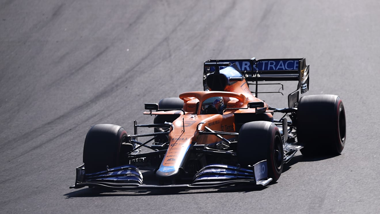 ZANDVOORT, NETHERLANDS - SEPTEMBER 05: Daniel Ricciardo of Australia driving the (3) McLaren F1 Team MCL35M Mercedes during the F1 Grand Prix of The Netherlands at Circuit Zandvoort on September 05, 2021 in Zandvoort, Netherlands. (Photo by Lars Baron/Getty Images)