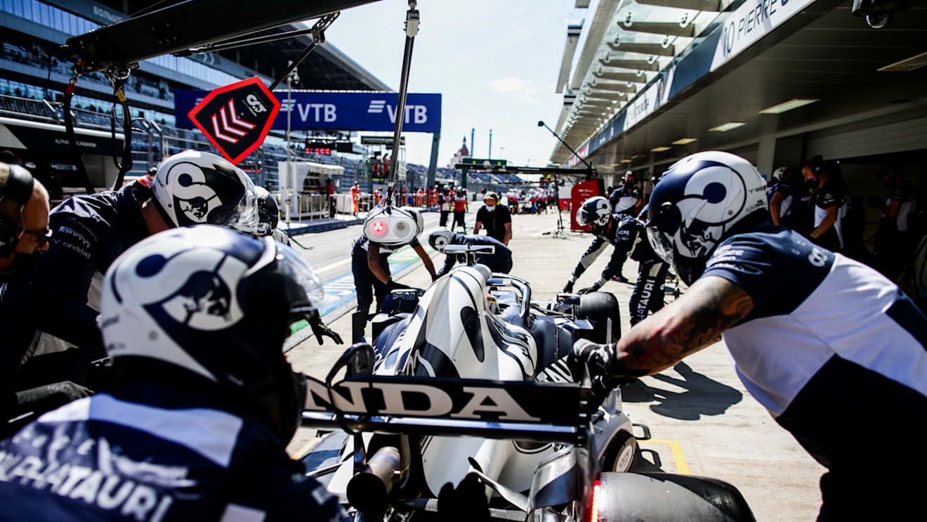 SOCHI, RUSSIA - SEPTEMBER 24: Yuki Tsunoda of Scuderia AlphaTauri and Japan  during practice ahead of the F1 Grand Prix of Russia at Sochi Autodrom on September 24, 2021 in Sochi, Russia. (Photo by Peter Fox/Getty Images)