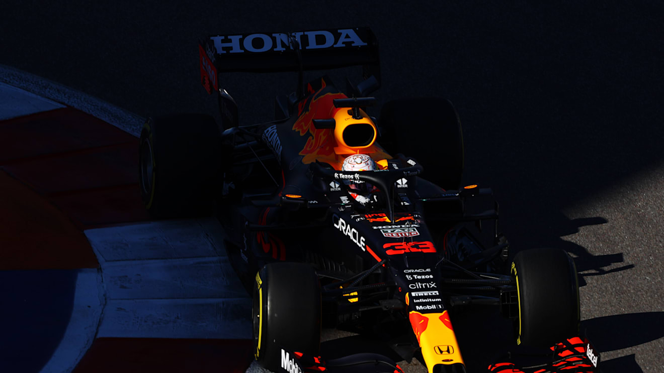 SOCHI, RUSSIA - SEPTEMBER 24: Max Verstappen of the Netherlands driving the (33) Red Bull Racing RB16B Honda during practice ahead of the F1 Grand Prix of Russia at Sochi Autodrom on September 24, 2021 in Sochi, Russia. (Photo by Bryn Lennon/Getty Images)