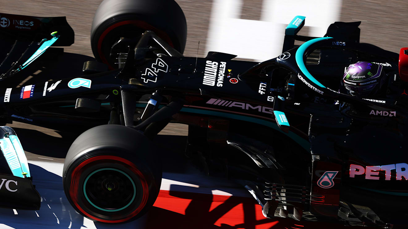 SOCHI, RUSSIA - SEPTEMBER 24: Lewis Hamilton of Great Britain driving the (44) Mercedes AMG Petronas F1 Team Mercedes W12 during practice ahead of the F1 Grand Prix of Russia at Sochi Autodrom on September 24, 2021 in Sochi, Russia. (Photo by Bryn Lennon/Getty Images)