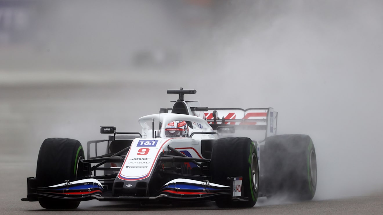 SOCHI, RUSSIA - SEPTEMBER 25: Nikita Mazepin of Russia driving the (9) Haas F1 Team VF-21 Ferrari during qualifying ahead of the F1 Grand Prix of Russia at Sochi Autodrom on September 25, 2021 in Sochi, Russia. (Photo by Bryn Lennon/Getty Images)