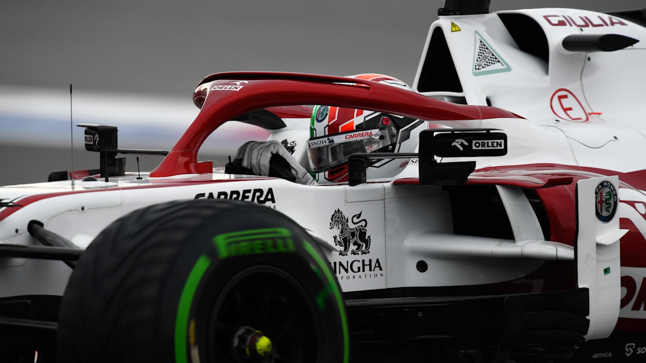 SOCHI, RUSSIA - SEPTEMBER 25: Antonio Giovinazzi of Italy driving the (99) Alfa Romeo Racing C41 Ferrari on track during qualifying ahead of the F1 Grand Prix of Russia at Sochi Autodrom on September 25, 2021 in Sochi, Russia. (Photo by Rudy Carezzevoli/Getty Images)