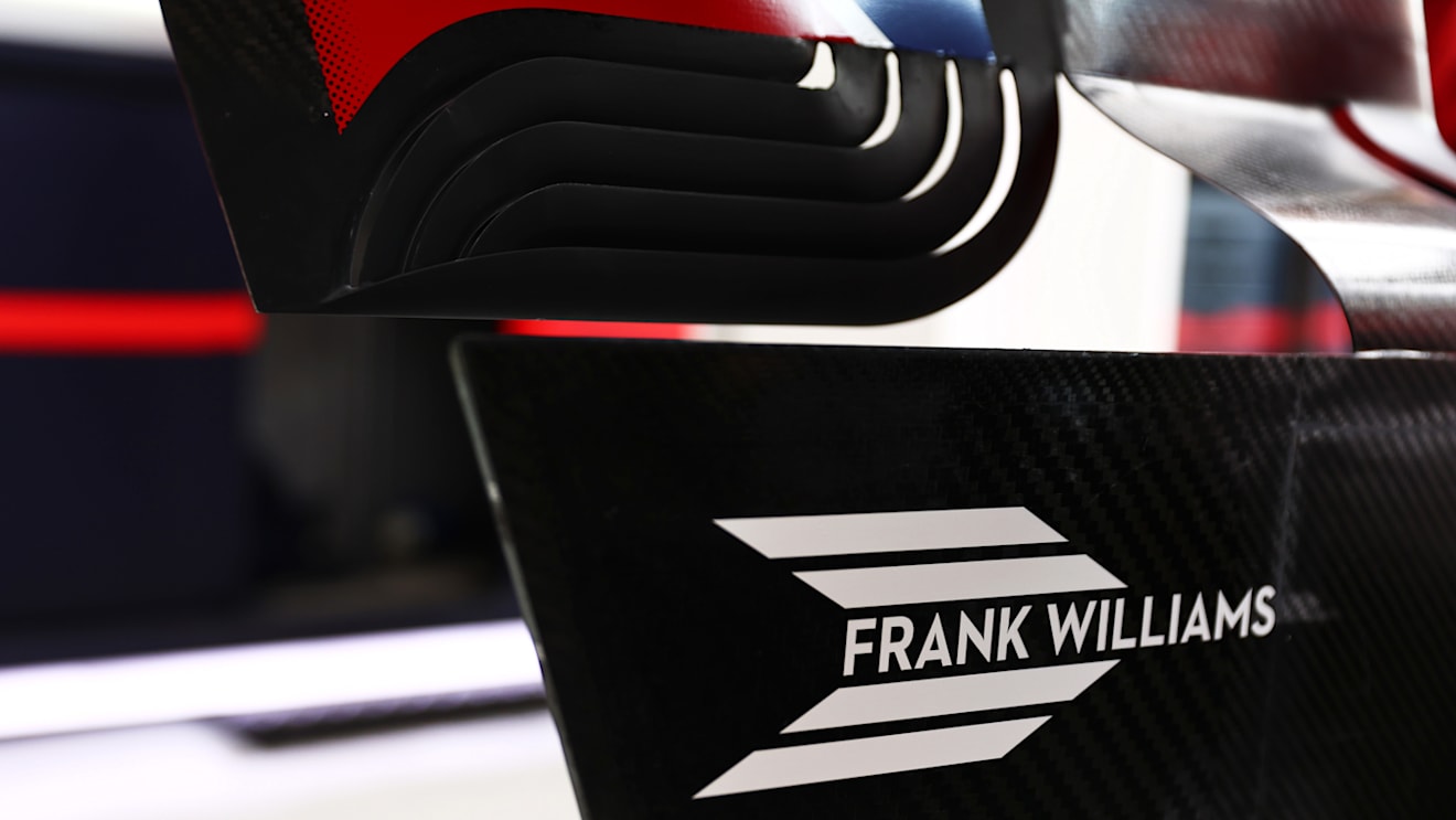 JEDDAH, SAUDI ARABIA - DECEMBER 03: A Sir Frank Williams tribute sticker is pictured on the Red Bull Racing RB16B Honda during practice ahead of the F1 Grand Prix of Saudi Arabia at Jeddah Corniche Circuit on December 03, 2021 in Jeddah, Saudi Arabia. (Photo by Mark Thompson/Getty Images)