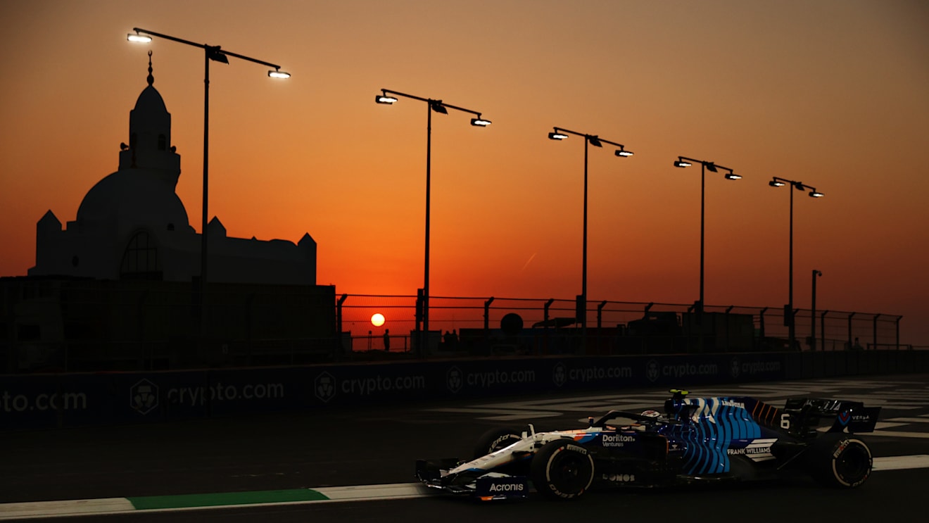JEDDAH, SAUDI ARABIA - DECEMBER 03: Nicholas Latifi of Canada driving the (6) Williams Racing FW43B Mercedes during practice ahead of the F1 Grand Prix of Saudi Arabia at Jeddah Corniche Circuit on December 03, 2021 in Jeddah, Saudi Arabia. (Photo by Mark Thompson/Getty Images)