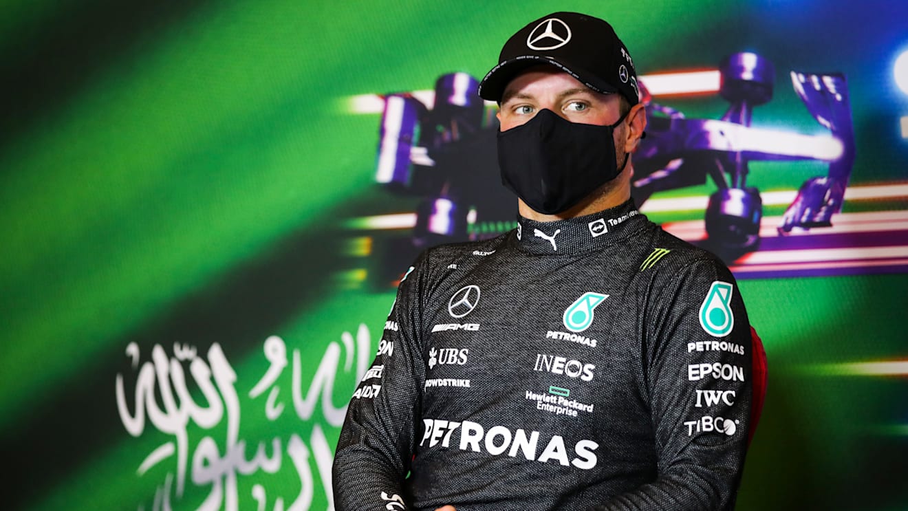 JEDDAH, SAUDI ARABIA - DECEMBER 04: Second place qualifier Valtteri Bottas of Finland and Mercedes GP talks in the press conference after qualifying ahead of the F1 Grand Prix of Saudi Arabia at Jeddah Corniche Circuit on December 04, 2021 in Jeddah, Saudi Arabia. (Photo by Florent Gooden - Pool/Getty Images)