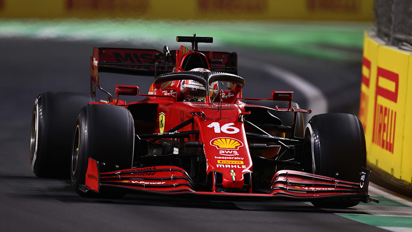 JEDDAH, SAUDI ARABIA - DECEMBER 05: Charles Leclerc of Monaco driving the (16) Scuderia Ferrari SF21 on track during the F1 Grand Prix of Saudi Arabia at Jeddah Corniche Circuit on December 05, 2021 in Jeddah, Saudi Arabia. (Photo by Mark Thompson/Getty Images)