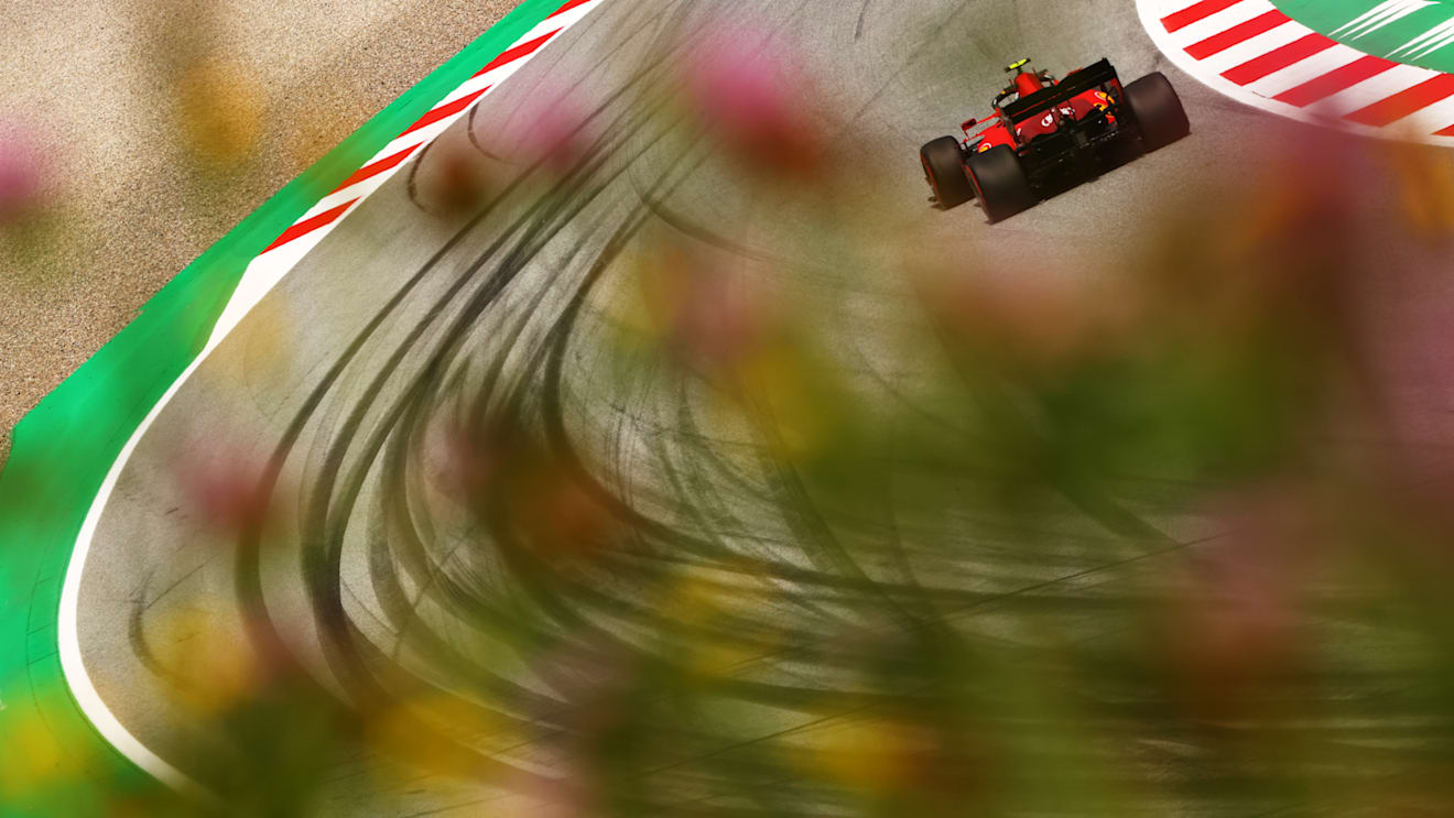 SPIELBERG, AUSTRIA - JUNE 25: Carlos Sainz of Spain driving the (55) Scuderia Ferrari SF21 on track during practice ahead of the F1 Grand Prix of Styria at Red Bull Ring on June 25, 2021 in Spielberg, Austria. (Photo by Dan Istitene - Formula 1/Formula 1 via Getty Images)