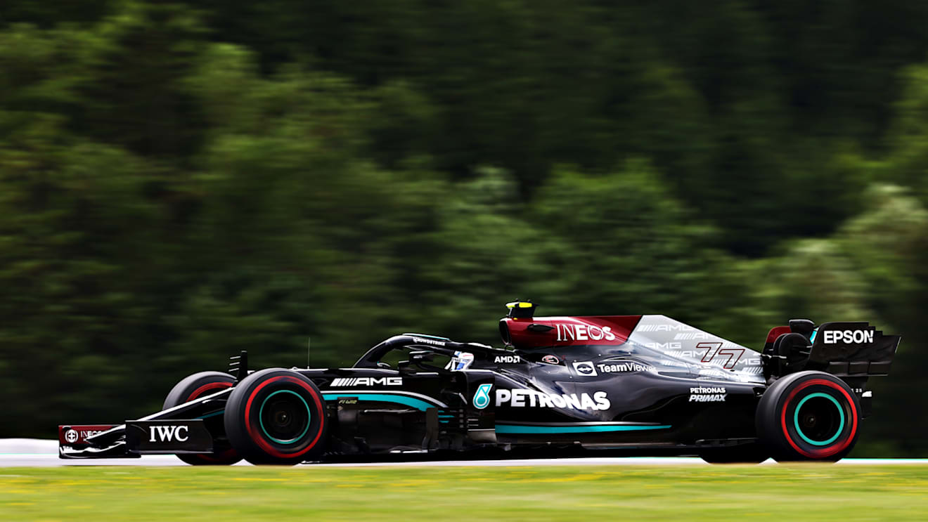 SPIELBERG, AUSTRIA - JUNE 25: Valtteri Bottas of Finland driving the (77) Mercedes AMG Petronas F1 Team Mercedes W12 on track during practice ahead of the F1 Grand Prix of Styria at Red Bull Ring on June 25, 2021 in Spielberg, Austria. (Photo by Clive Rose/Getty Images)