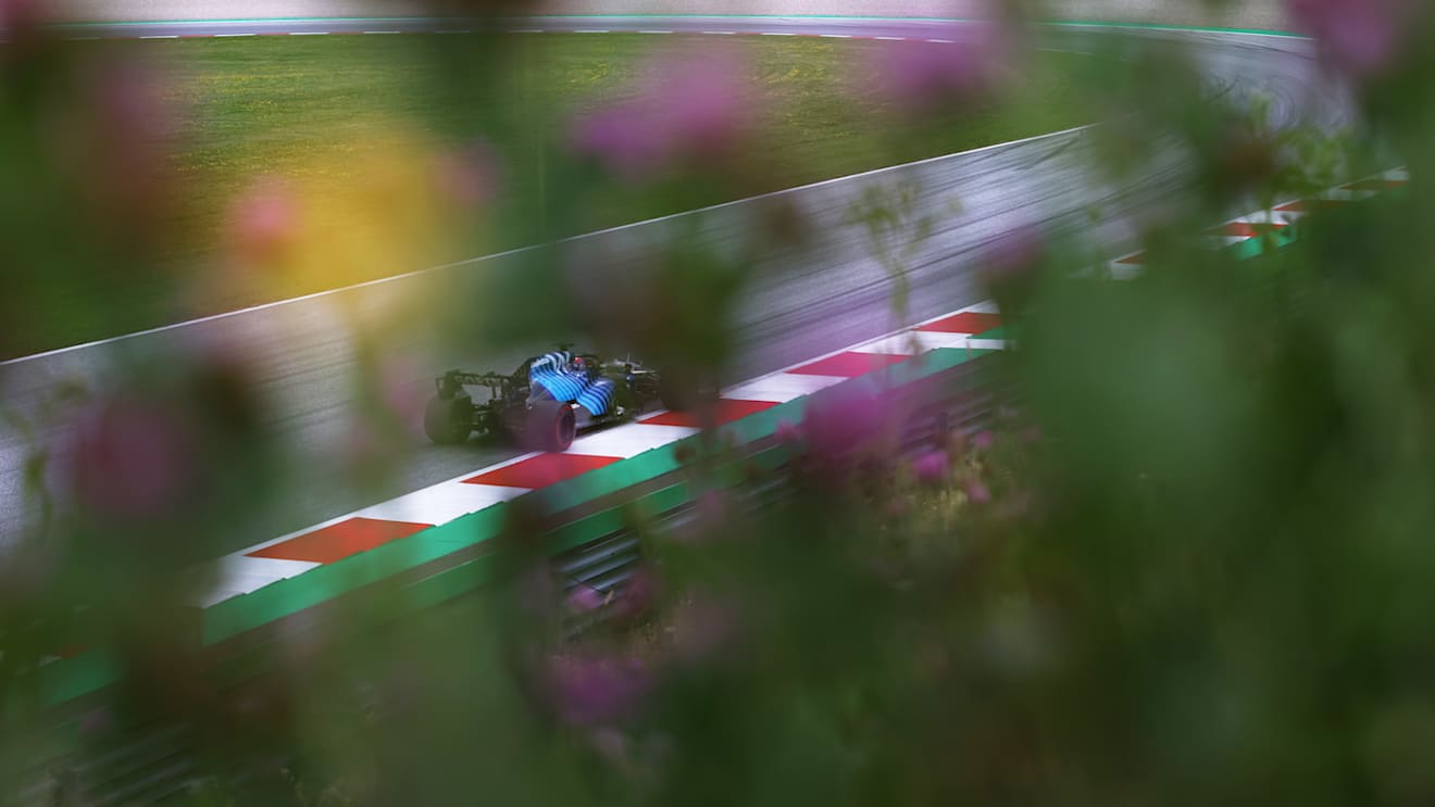 SPIELBERG, AUSTRIA - JUNE 25: George Russell of Great Britain driving the (63) Williams Racing FW43B Mercedes on track during practice ahead of the F1 Grand Prix of Styria at Red Bull Ring on June 25, 2021 in Spielberg, Austria. (Photo by Clive Mason - Formula 1/Formula 1 via Getty Images)