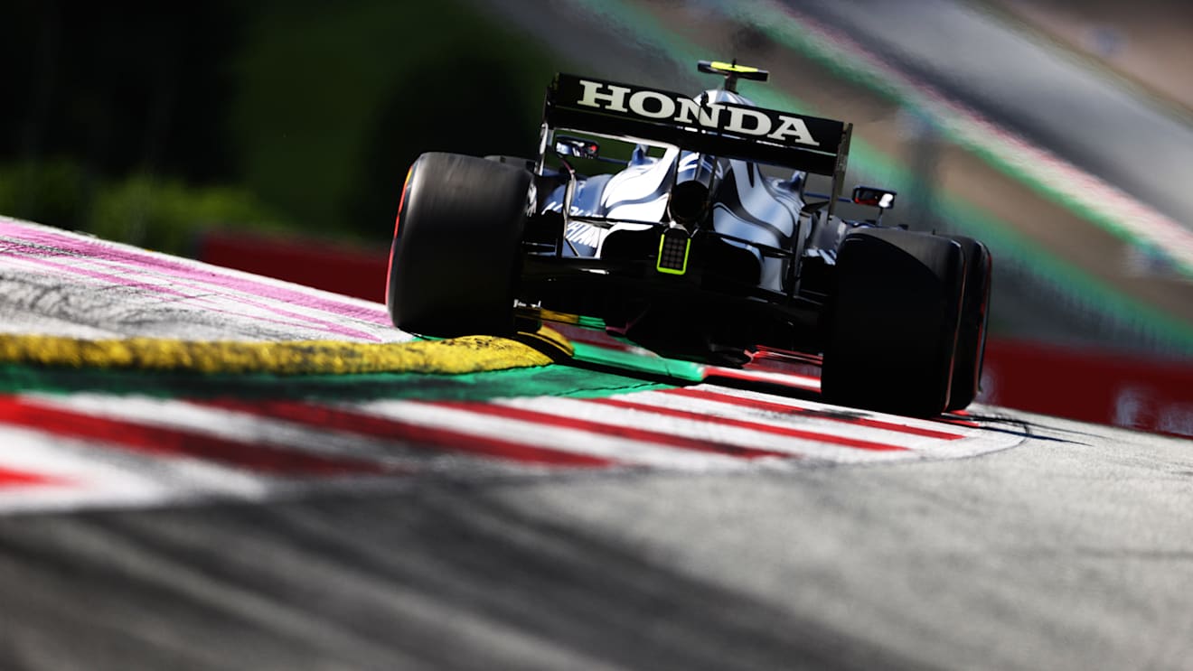 SPIELBERG, AUSTRIA - JUNE 26: Pierre Gasly of France driving the (10) Scuderia AlphaTauri AT02 Honda on track during qualifying ahead of the F1 Grand Prix of Styria at Red Bull Ring on June 26, 2021 in Spielberg, Austria. (Photo by Clive Rose/Getty Images)