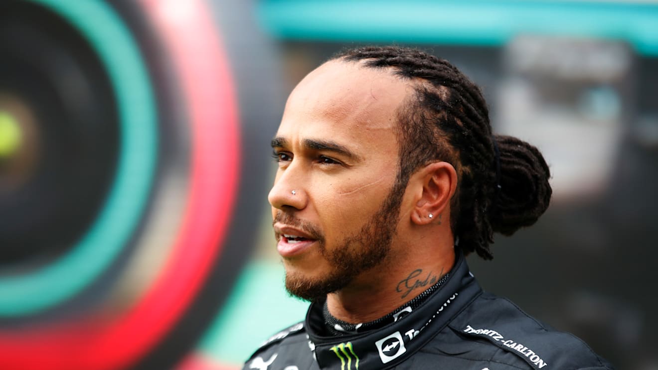 ISTANBUL, TURKEY - OCTOBER 09: Pole position qualifier Lewis Hamilton of Great Britain and Mercedes GP celebrates in parc ferme during qualifying ahead of the F1 Grand Prix of Turkey at Intercity Istanbul Park on October 09, 2021 in Istanbul, Turkey. (Photo by Umit Bektas - Pool/Getty Images)