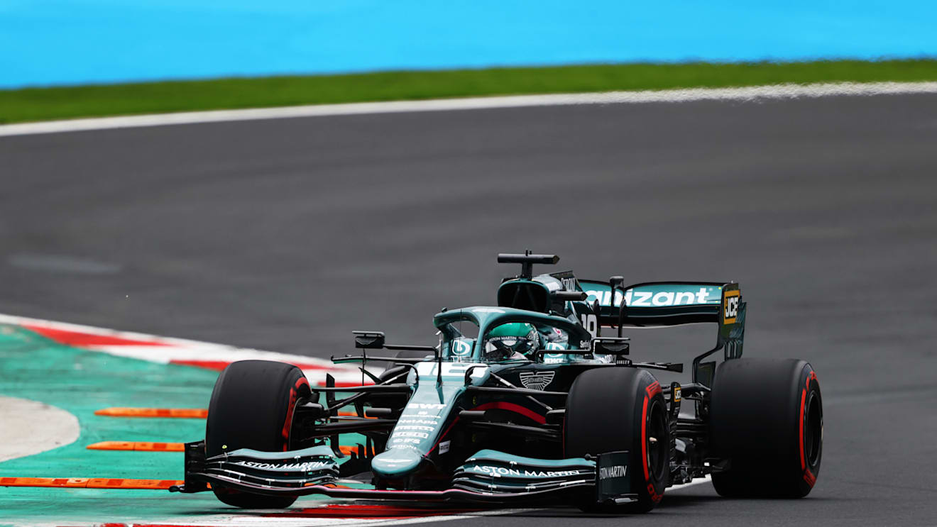 ISTANBUL, TURKEY - OCTOBER 09: Lance Stroll of Canada driving the (18) Aston Martin AMR21 Mercedes during qualifying ahead of the F1 Grand Prix of Turkey at Intercity Istanbul Park on October 09, 2021 in Istanbul, Turkey. (Photo by Bryn Lennon/Getty Images)