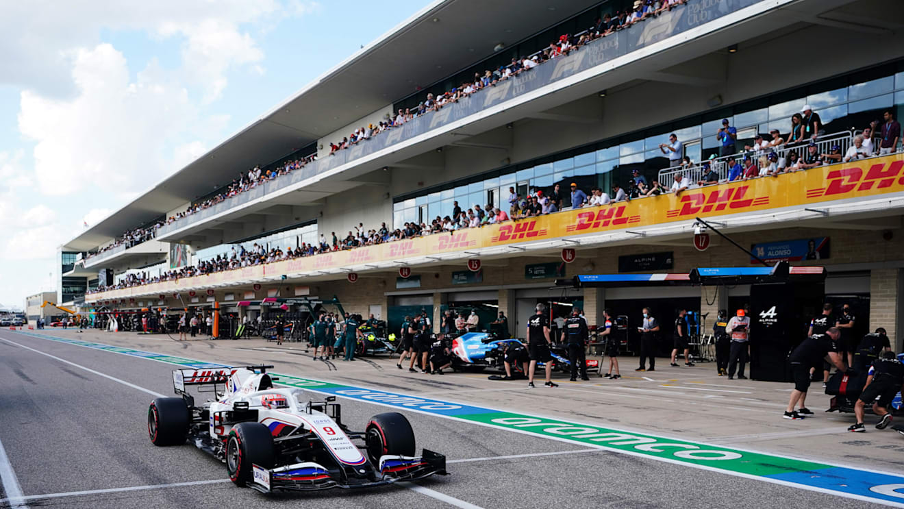 AUSTIN, TEXAS - OCTOBER 23: Nikita Mazepin of Russia driving the (9) Haas F1 Team VF-21 Ferrari in the Pitlane during qualifying ahead of the F1 Grand Prix of USA at Circuit of The Americas on October 23, 2021 in Austin, Texas. (Photo by Darron Cummings - Pool/Getty Images)