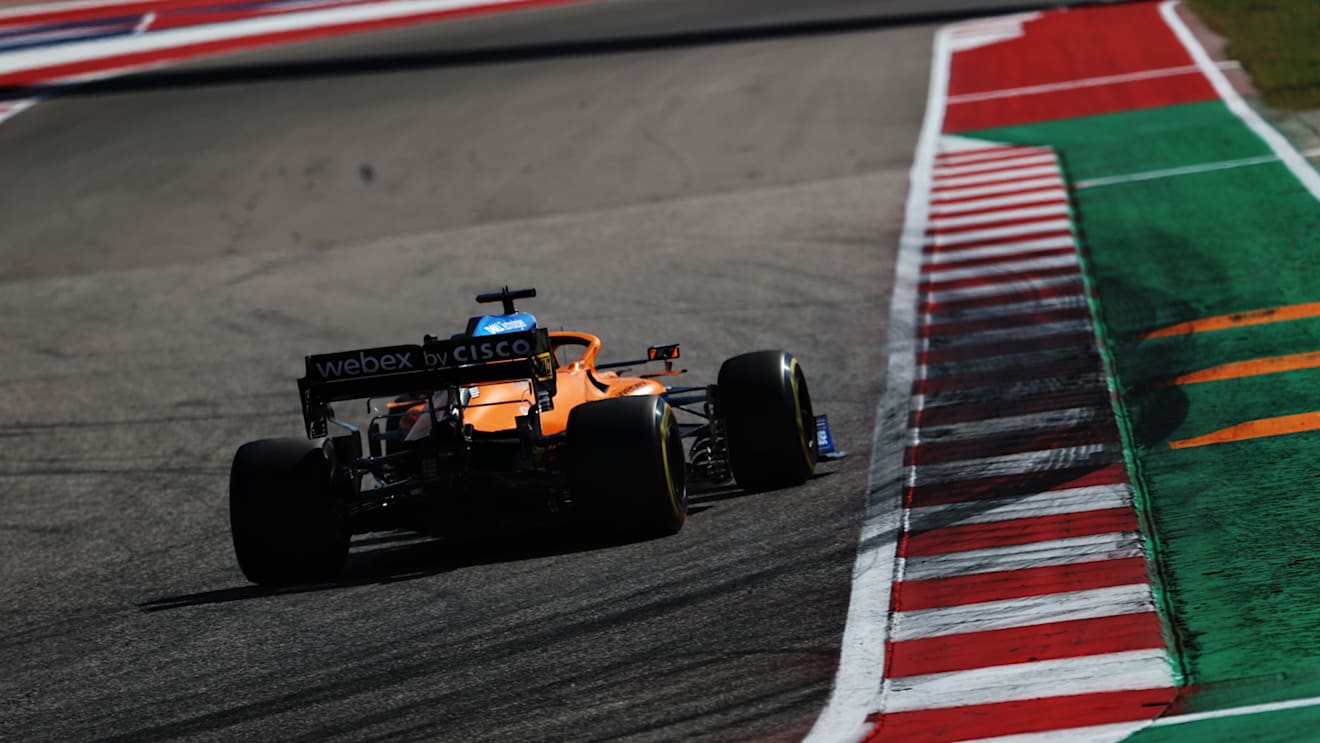 AUSTIN, TEXAS - OCTOBER 24: Daniel Ricciardo of Australia driving the (3) McLaren F1 Team MCL35M Mercedes on track during the F1 Grand Prix of USA at Circuit of The Americas on October 24, 2021 in Austin, Texas. (Photo by Chris Graythen/Getty Images)