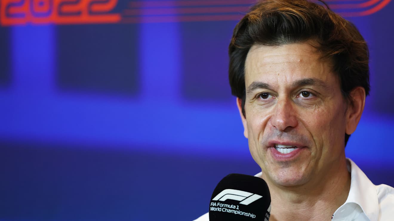 ABU DHABI, UNITED ARAB EMIRATES - NOVEMBER 19: Mercedes GP Executive Director Toto Wolff talks in a press conference during final practice ahead of the F1 Grand Prix of Abu Dhabi at Yas Marina Circuit on November 19, 2022 in Abu Dhabi, United Arab Emirates. (Photo by Bryn Lennon/Getty Images)