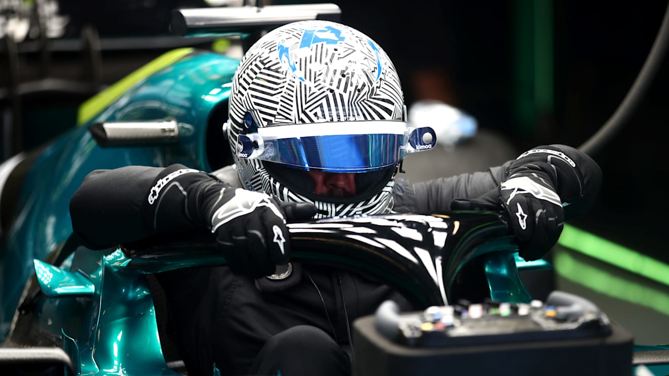 Alonso jumps into the Aston Martin cockpit for the first time