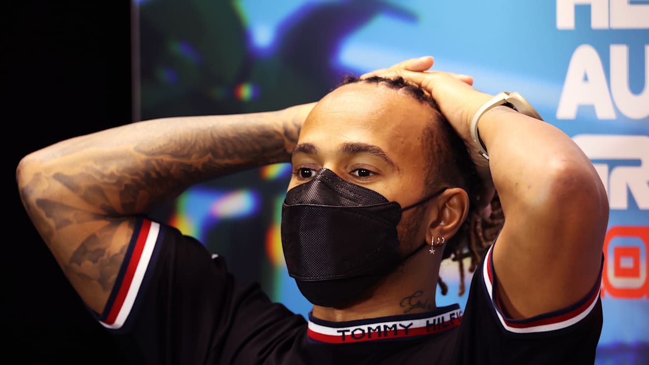MELBOURNE, AUSTRALIA - APRIL 08: Lewis Hamilton of Great Britain and Mercedes talks in the Drivers Press Conference prior to practice ahead of the F1 Grand Prix of Australia at Melbourne Grand Prix Circuit on April 08, 2022 in Melbourne, Australia. (Photo by Robert Cianflone/Getty Images)
