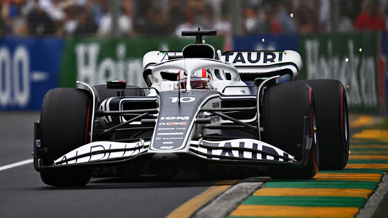 MELBOURNE, AUSTRALIA - APRIL 09: Pierre Gasly of France driving the (10) Scuderia AlphaTauri AT03 on track during final practice ahead of the F1 Grand Prix of Australia at Melbourne Grand Prix Circuit on April 09, 2022 in Melbourne, Australia. (Photo by Clive Mason/Getty Images)