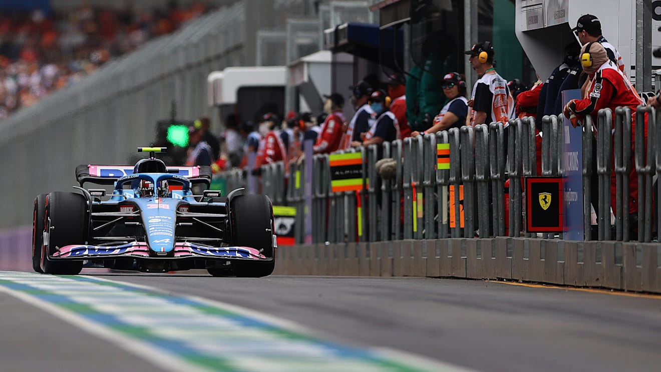 MELBOURNE, AUSTRALIA - APRIL 09: Esteban Ocon of France driving the (31) Alpine F1 A522 Renault in the Pitlane during final practice ahead of the F1 Grand Prix of Australia at Melbourne Grand Prix Circuit on April 09, 2022 in Melbourne, Australia. (Photo by Robert Cianflone/Getty Images)