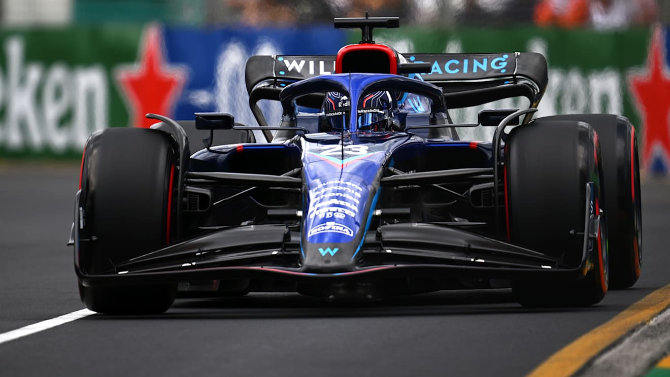 MELBOURNE, AUSTRALIA - APRIL 09: Alexander Albon of Thailand driving the (23) Williams FW44 Mercedes on track during final practice ahead of the F1 Grand Prix of Australia at Melbourne Grand Prix Circuit on April 09, 2022 in Melbourne, Australia. (Photo by Clive Mason/Getty Images)
