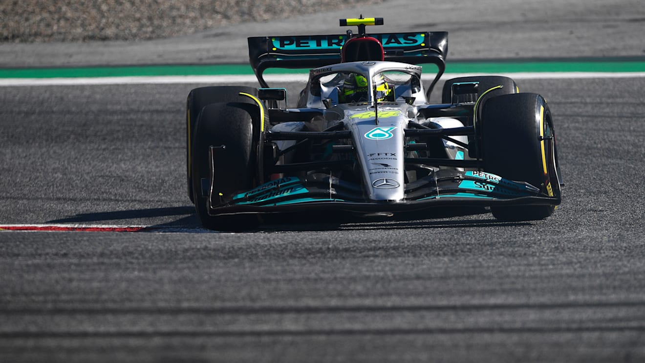 SPIELBERG, AUSTRIA - JULY 09: Lewis Hamilton of Great Britain driving the (44) Mercedes AMG Petronas F1 Team W13 on track 
 during the F1 Grand Prix of Austria Sprint at Red Bull Ring on July 09, 2022 in Spielberg, Austria. (Photo by Rudy Carezzevoli - Formula 1/Formula 1 via Getty Images)