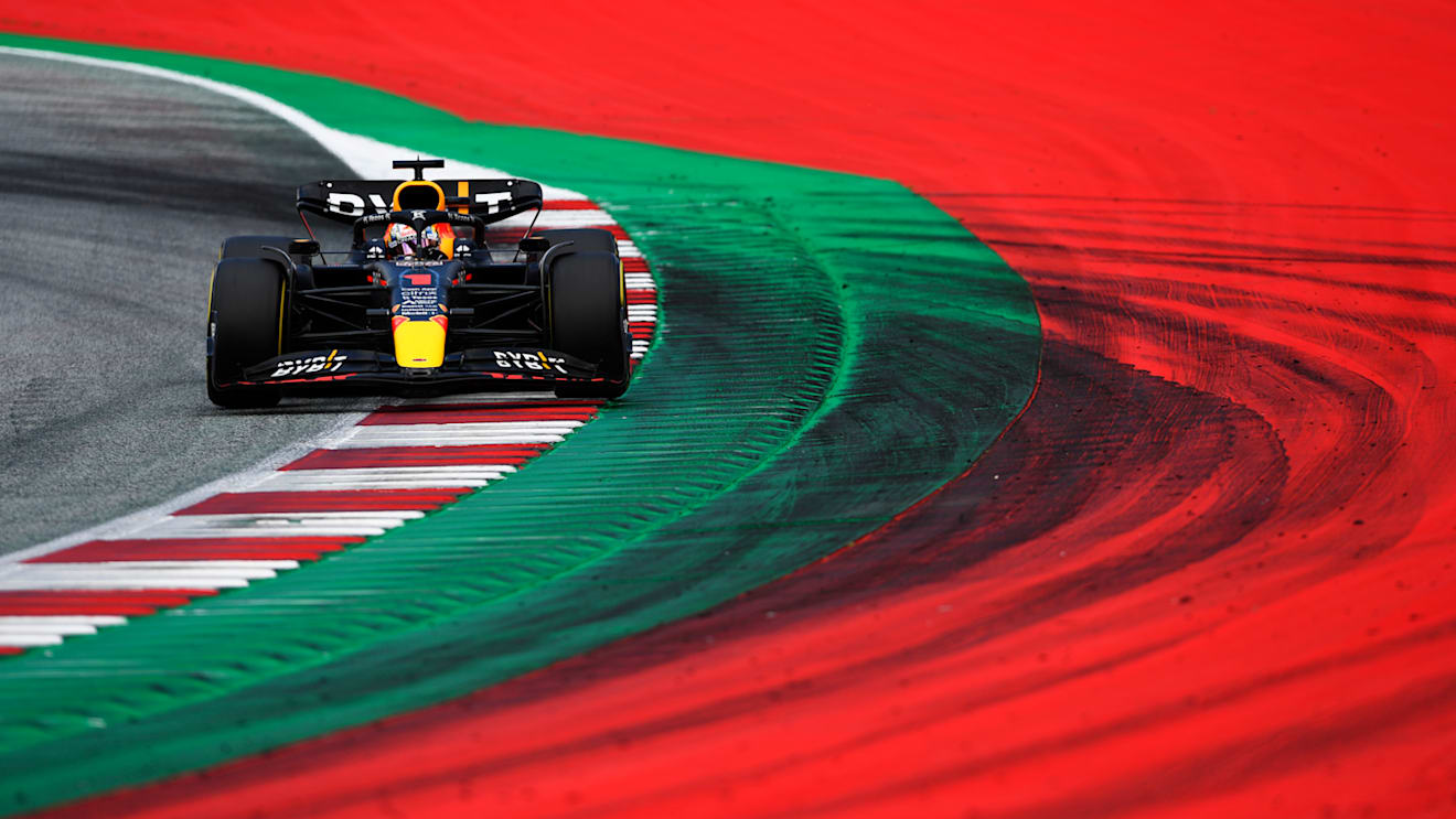 SPIELBERG, AUSTRIA - JULY 10: Max Verstappen of the Netherlands driving the (1) Oracle Red Bull Racing RB18 on track during the F1 Grand Prix of Austria at Red Bull Ring on July 10, 2022 in Spielberg, Austria. (Photo by Rudy Carezzevoli - Formula 1/Formula 1 via Getty Images)