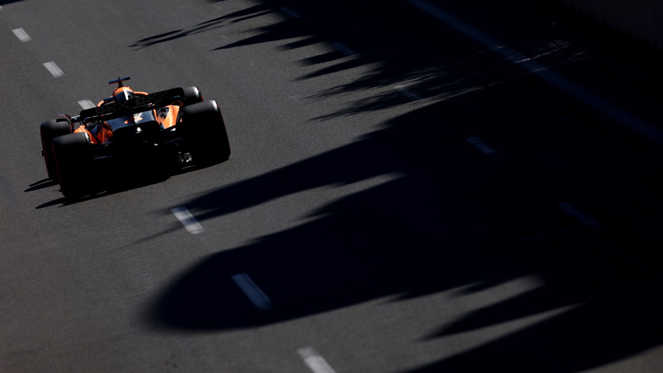 BAKU, AZERBAIJAN - JUNE 11: Daniel Ricciardo of Australia driving the (3) McLaren MCL36 Mercedes on track during qualifying ahead of the F1 Grand Prix of Azerbaijan at Baku City Circuit on June 11, 2022 in Baku, Azerbaijan.Photo by Clive Rose/Getty Images)