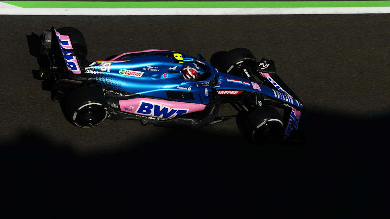 BAKU, AZERBAIJAN - JUNE 12: Esteban Ocon of France driving the (31) Alpine F1 A522 Renault on track during the F1 Grand Prix of Azerbaijan at Baku City Circuit on June 12, 2022 in Baku, Azerbaijan. (Photo by Clive Rose/Getty Images)