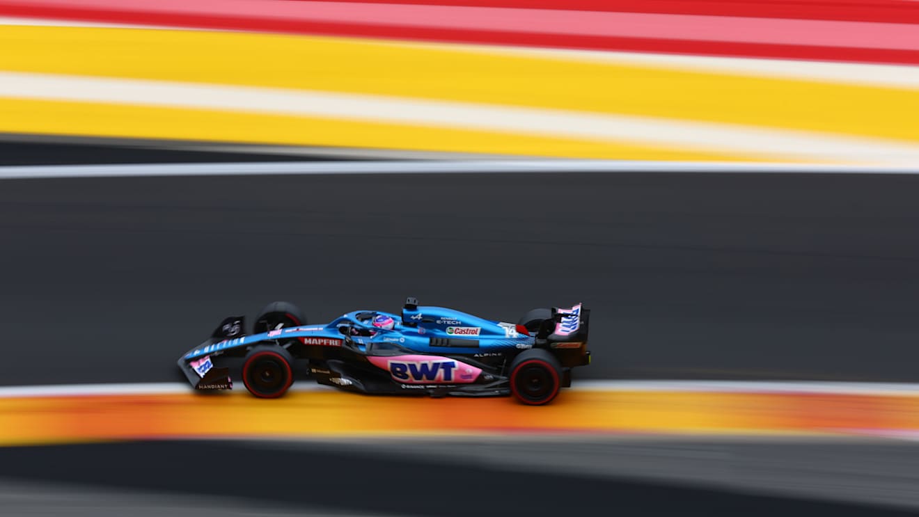 SPA, BELGIUM - AUGUST 27: Fernando Alonso of Spain driving the (14) Alpine F1 A522 Renault on track during final practice ahead of the F1 Grand Prix of Belgium at Circuit de Spa-Francorchamps on August 27, 2022 in Spa, Belgium. (Photo by Mark Thompson/Getty Images)