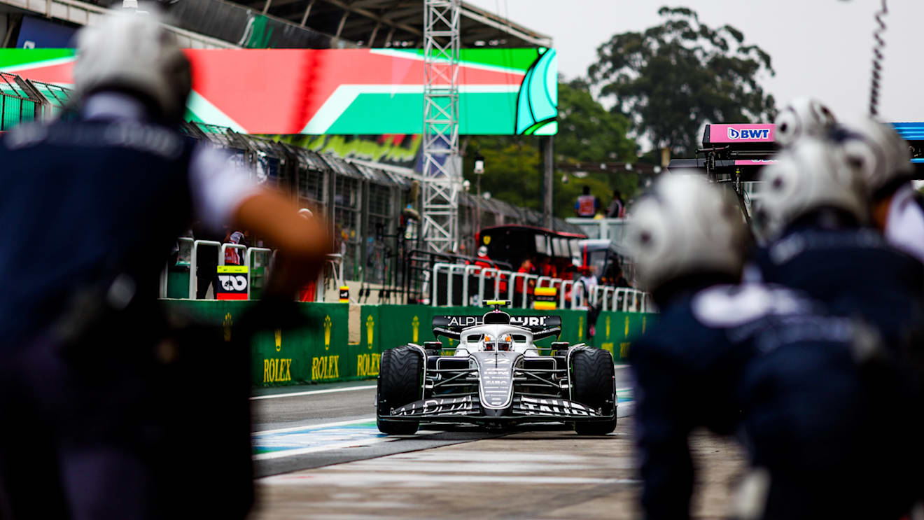 SAO PAULO, BRAZIL - NOVEMBER 11: Yuki Tsunoda of Scuderia AlphaTauri and Japan  during practice/qualifying ahead of the F1 Grand Prix of Brazil at Autodromo Jose Carlos Pace on November 11, 2022 in Sao Paulo, Brazil. (Photo by Peter Fox/Getty Images)