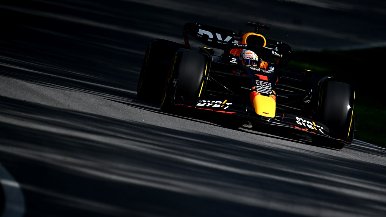 MONTREAL, QUEBEC - JUNE 17: Max Verstappen of the Netherlands driving the (1) Oracle Red Bull Racing RB18 on track during practice ahead of the F1 Grand Prix of Canada at Circuit Gilles Villeneuve on June 17, 2022 in Montreal, Quebec. (Photo by Clive Mason/Getty Images)