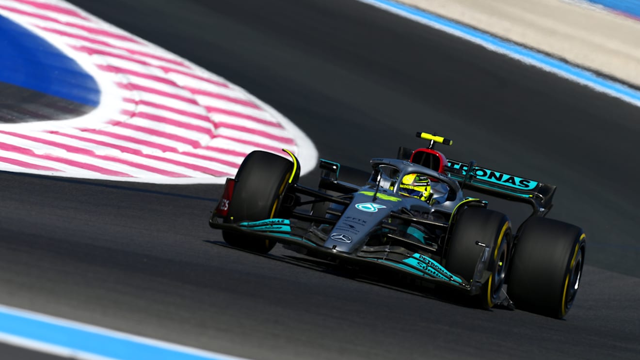 LE CASTELLET, FRANCE - JULY 22: Lewis Hamilton of Great Britain driving the (44) Mercedes AMG Petronas F1 Team W13 on track during practice ahead of the F1 Grand Prix of France at Circuit Paul Ricard on July 22, 2022 in Le Castellet, France. (Photo by Dan Mullan/Getty Images)