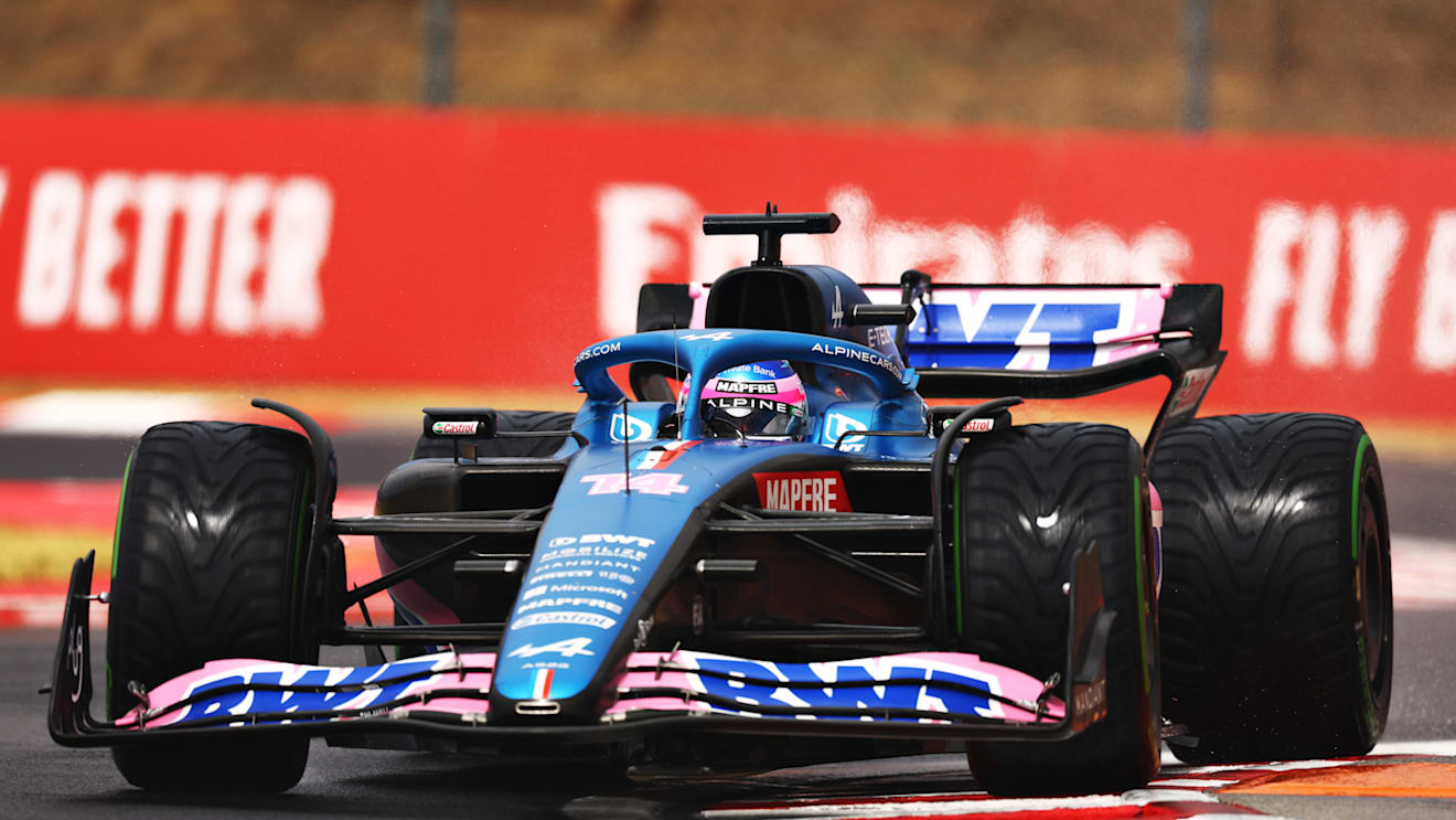 BUDAPEST, HUNGARY - JULY 30: Fernando Alonso of Spain driving the (14) Alpine F1 A522 Renault on track during final practice ahead of the F1 Grand Prix of Hungary at Hungaroring on July 30, 2022 in Budapest, Hungary. (Photo by Francois Nel/Getty Images)