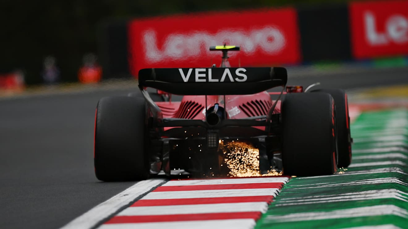 BUDAPEST, HUNGARY - JULY 30: Carlos Sainz of Spain driving (55) the Ferrari F1-75 on track during qualifying ahead of the F1 Grand Prix of Hungary at Hungaroring on July 30, 2022 in Budapest, Hungary. (Photo by Dan Mullan/Getty Images)