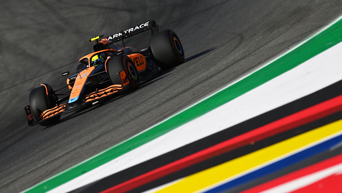 MONZA, ITALY - SEPTEMBER 10: Lando Norris of Great Britain driving the (4) McLaren MCL36 Mercedes on track during qualifying ahead of the F1 Grand Prix of Italy at Autodromo Nazionale Monza on September 10, 2022 in Monza, Italy. (Photo by Dan Mullan/Getty Images)
